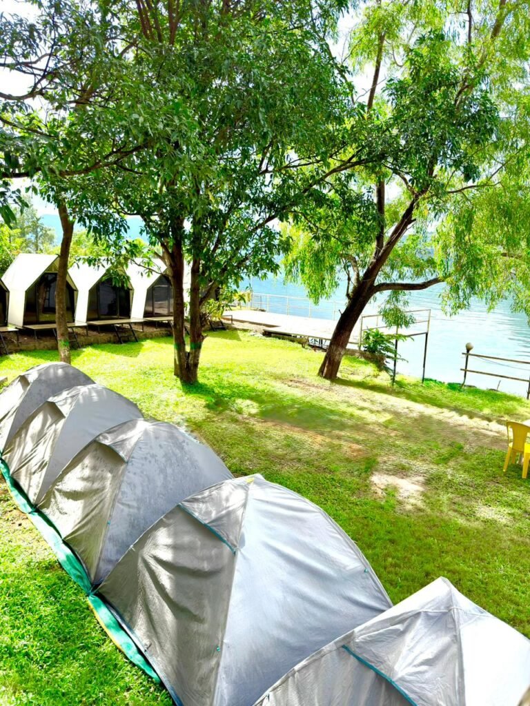 camping at pawna lake (3)